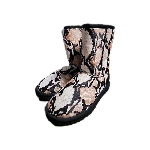 UGG Shoes - UGG Classic Short Reptile Calf Hair 1006690-W-BLK Boot SZ‎ Size US-6